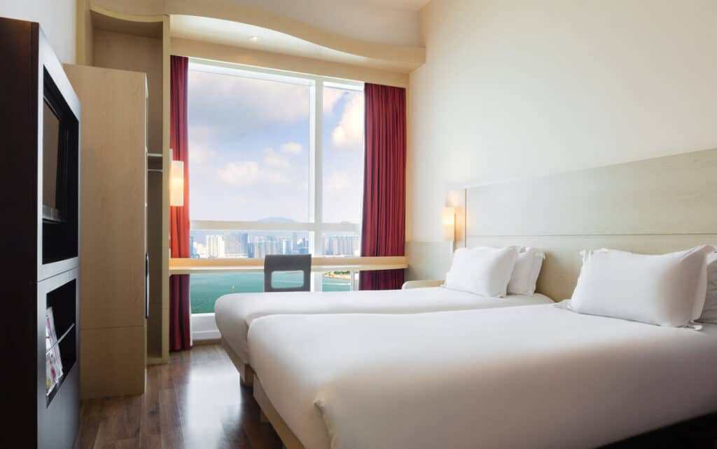 宜必思香港中上環 海景客房兩張單人床