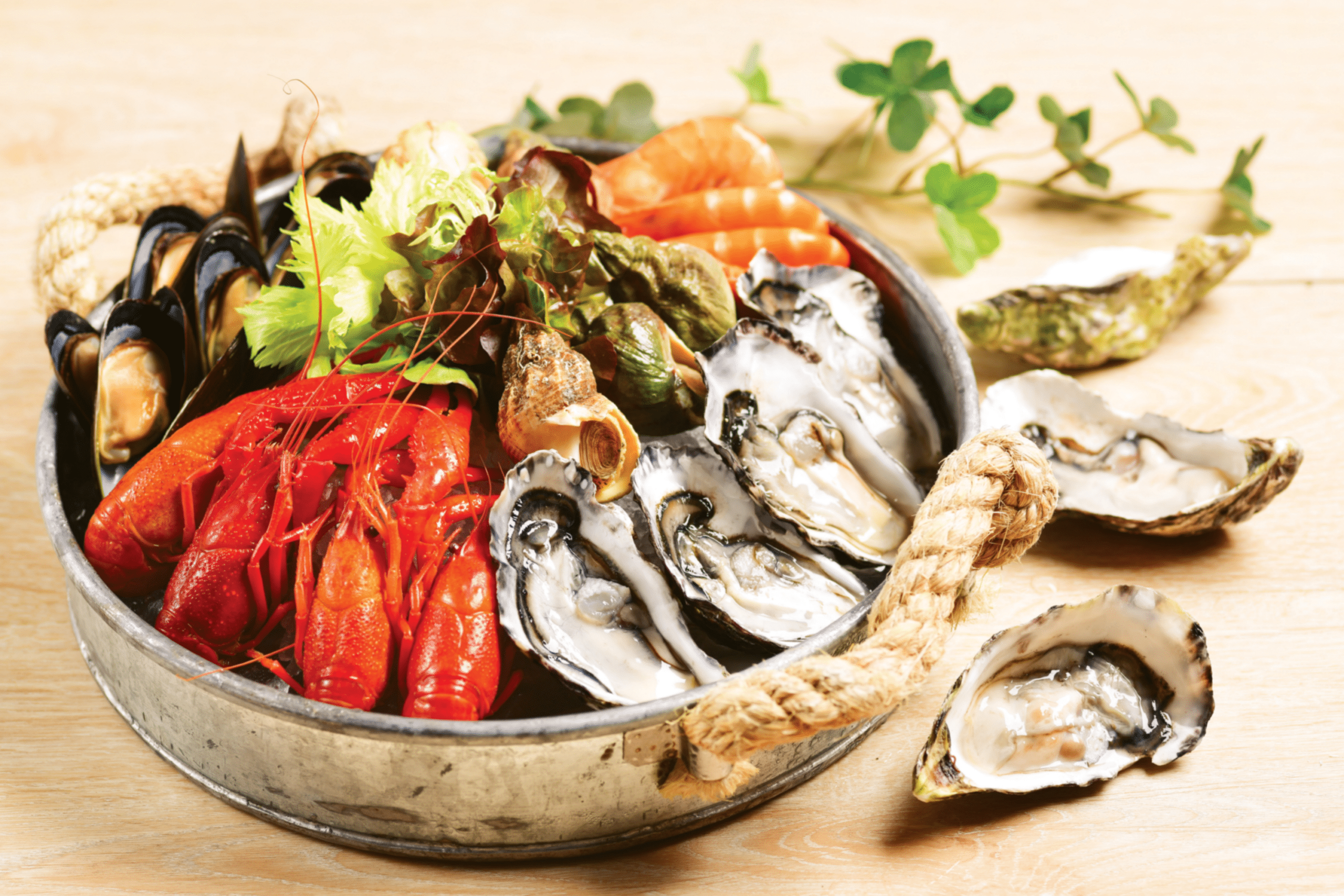 Cordis-Hong-Kong-Buffet-seafood