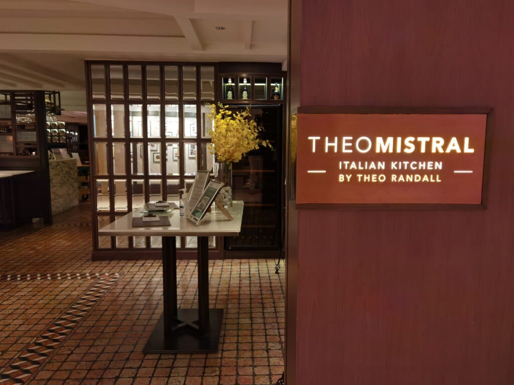 海景嘉福洲際酒店InterContinental Grand Stanford Hong Kong Theo Mistral by Theo Randall意大利晚餐