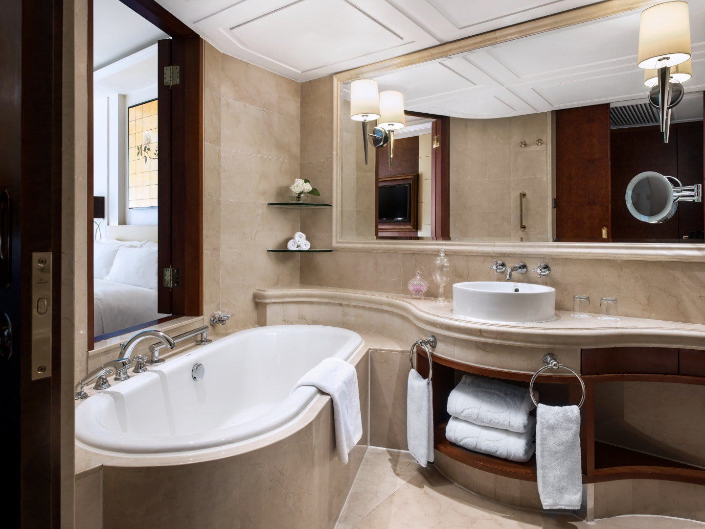 香港朗廷酒店 城市景觀高級客房浴室
