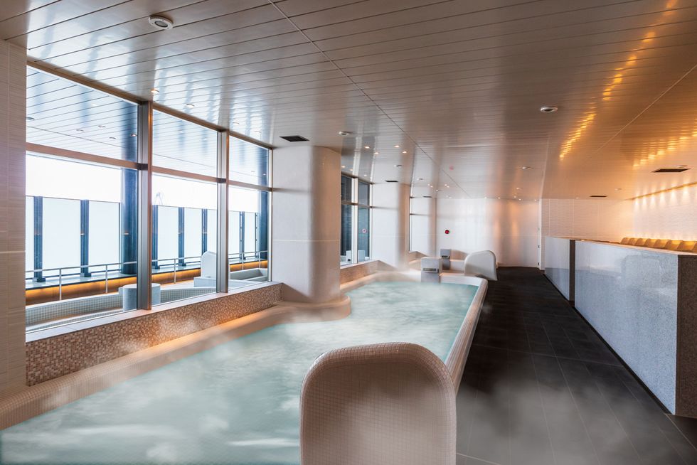 日本環球影城 利蓓薾酒店 天然溫泉的大浴池